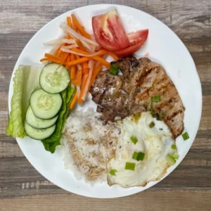 Com Thit Nuong Op La (Broken Rice w/ Pork)